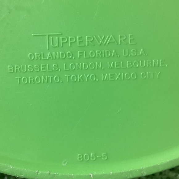 Vintage Tupperware 3 Piece Canister Set Green - Picture 7 of 16